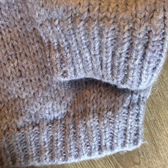 Zara women’s oversized Crewneck Sweater - Light lilac Purple size S like new - Picture 3 of 7